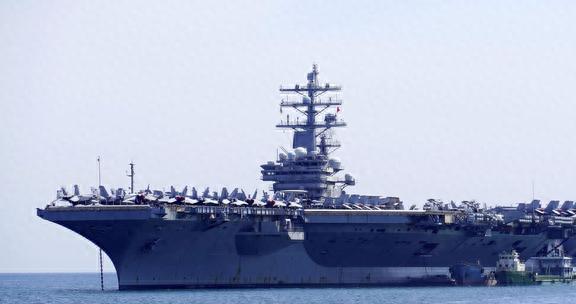 张召忠预言成真？英国掏空国库建造的2艘航母，如今彻底沦为废铁(图11)