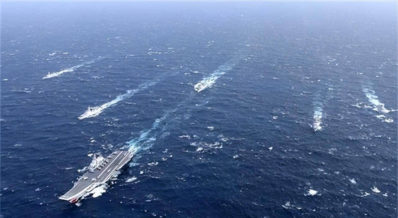 原创 造航母有多难？看黑海船厂厂长说的原话：才知道瓦良格号为何会卖(图3)