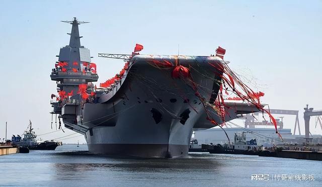 中国顶级航母将海试！央视公开承认：三航母已无法满足中国海军！(图3)
