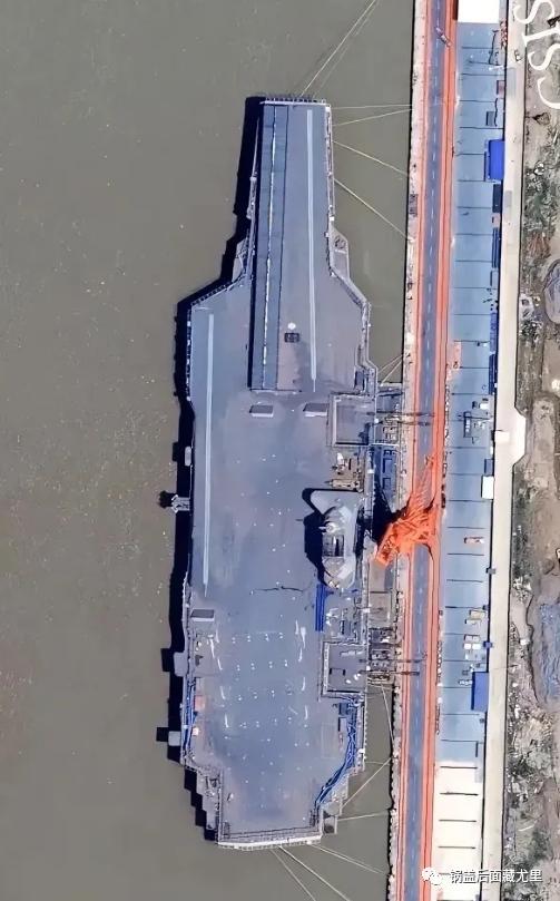 “福建”舰航母即将海试，其战力究竟有多强，能对抗美国航母吗？(图1)