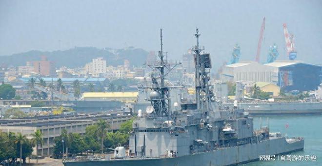 0.97万吨台舰, 跟踪山东舰又不敢靠近, 解放军航母, 其实不打台军(图5)