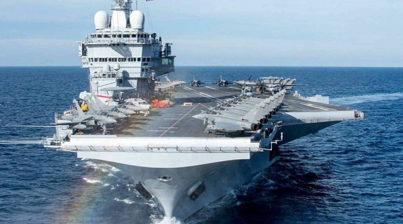 指南   探索世界前十大航空母舰，揭秘各国军事实力较量！(图3)