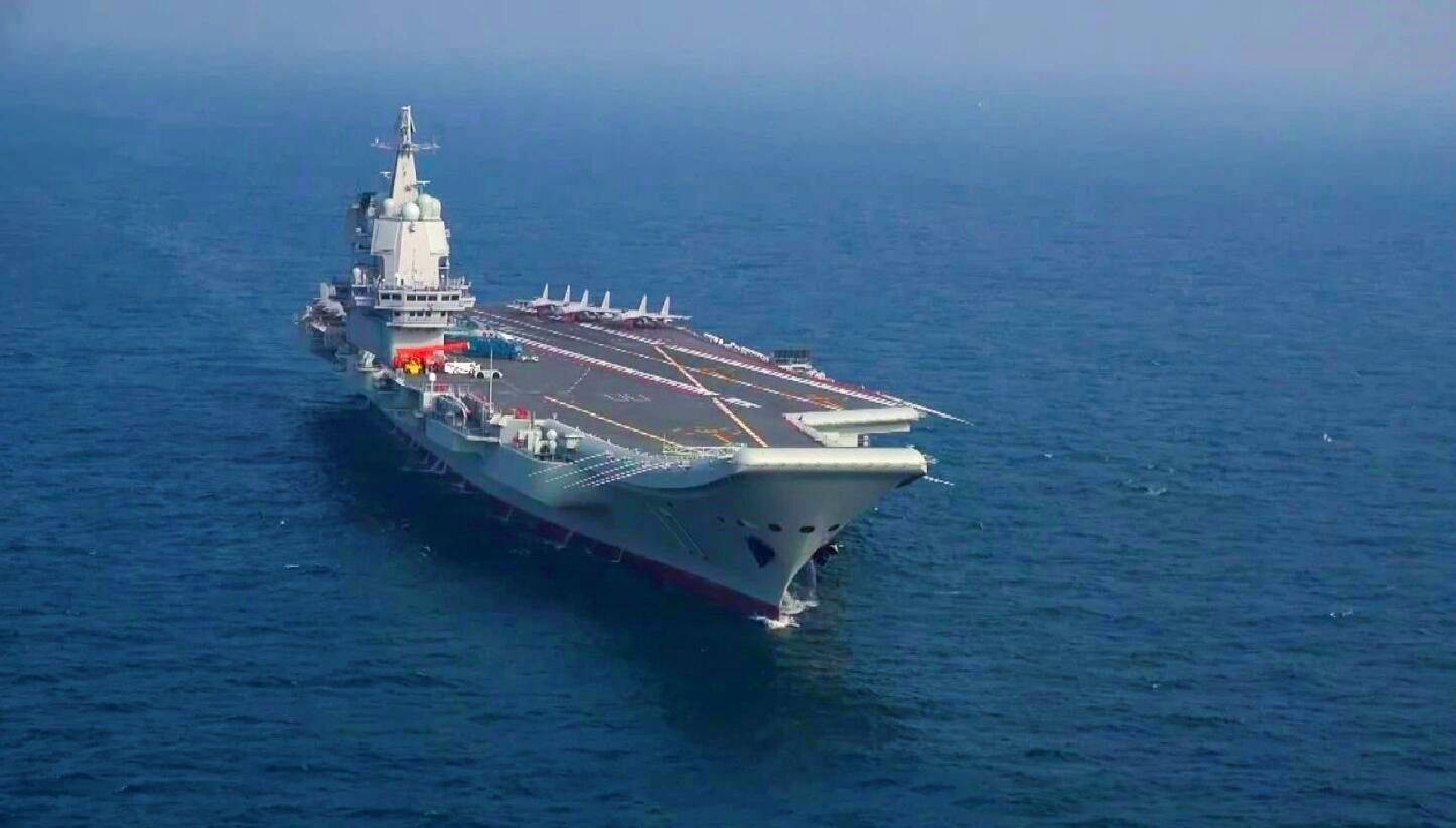 指南   探索世界前十大航空母舰，揭秘各国军事实力较量！(图7)