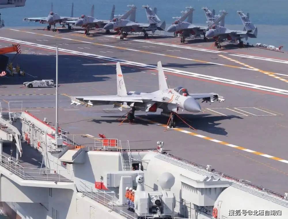 原创 世界主流航母对比图,大小吨位一目了然,福建舰已跃居第二(图11) 原创 世界主流航母对比图,大小吨位一目了然,福建舰已跃居第二(图11)